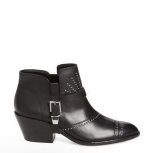 Vince Camuto VC-Dorintina boots Black silky leather